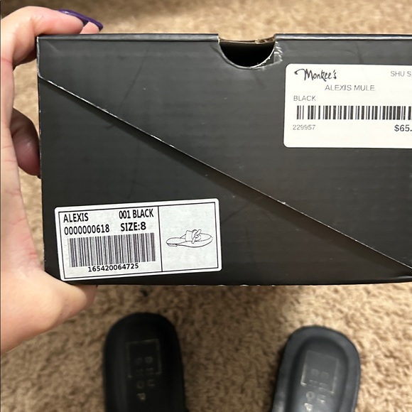 Shu Shop Black Loafers with Gold Chain - Picture 3 of 3